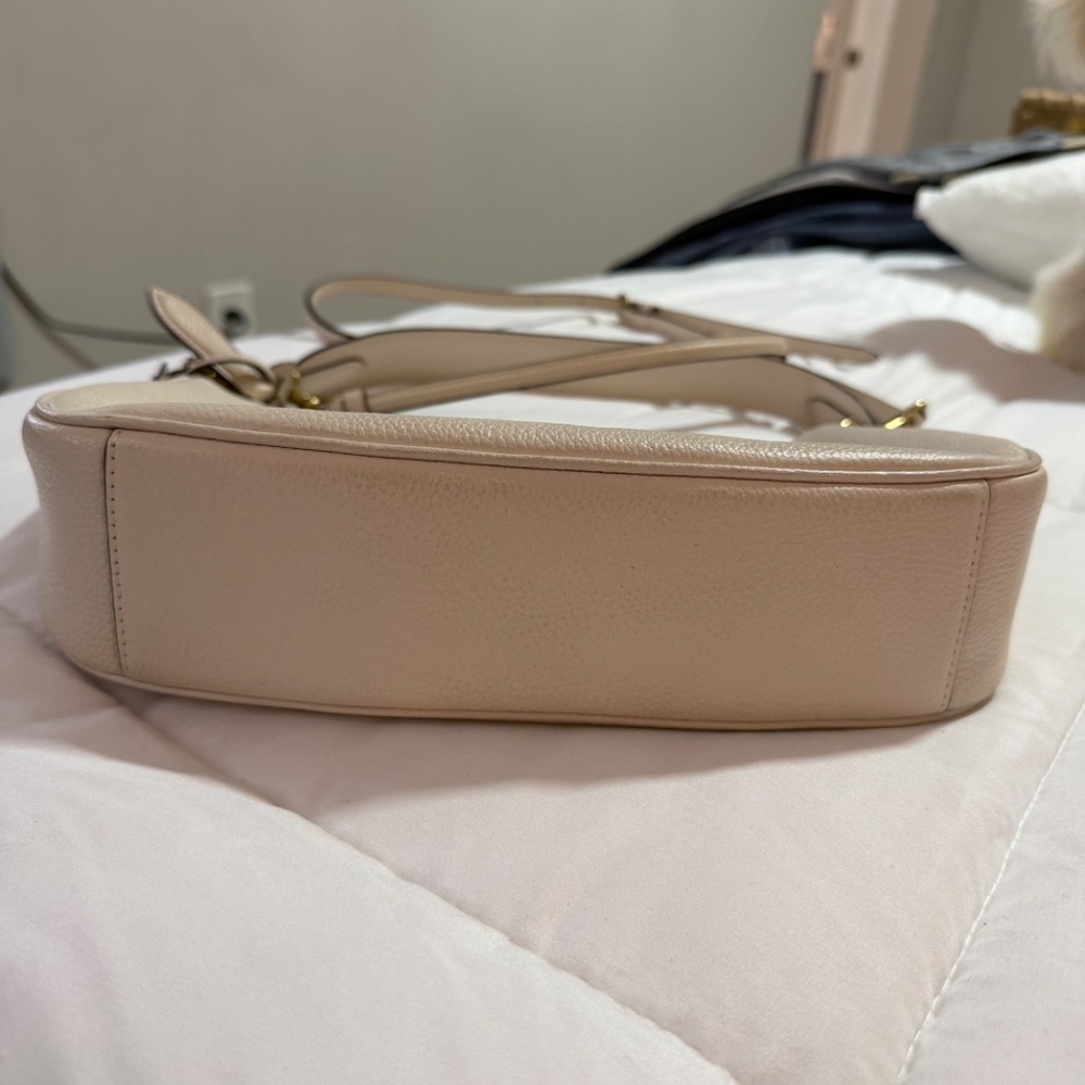 COACH Sutton crossbody shoulder bag - Picture 4 of 10